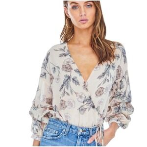 NWT Floral Wrap Top Bodysuit with Long Ruffle Sleeves And V-Neck Size Large